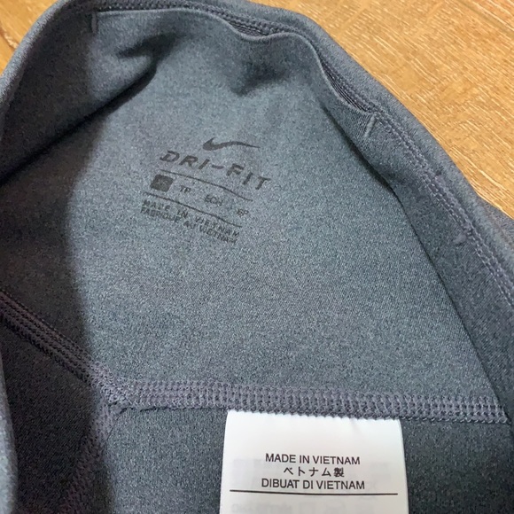 Dry fit Legging - Picture 3 of 3